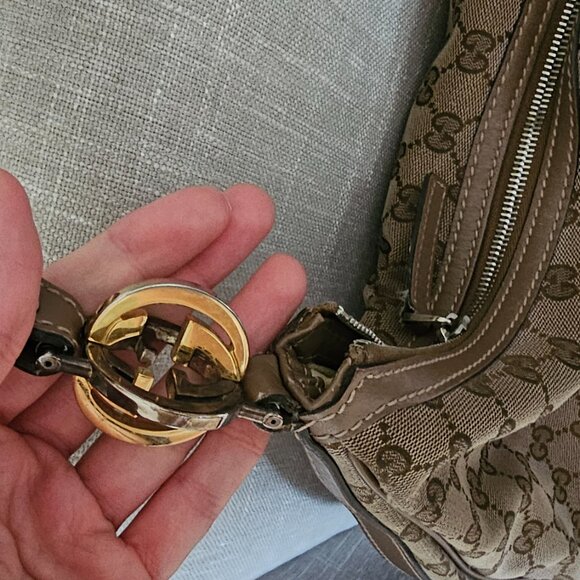 Gucci Double-G Medium Bag - Picture 5 of 15